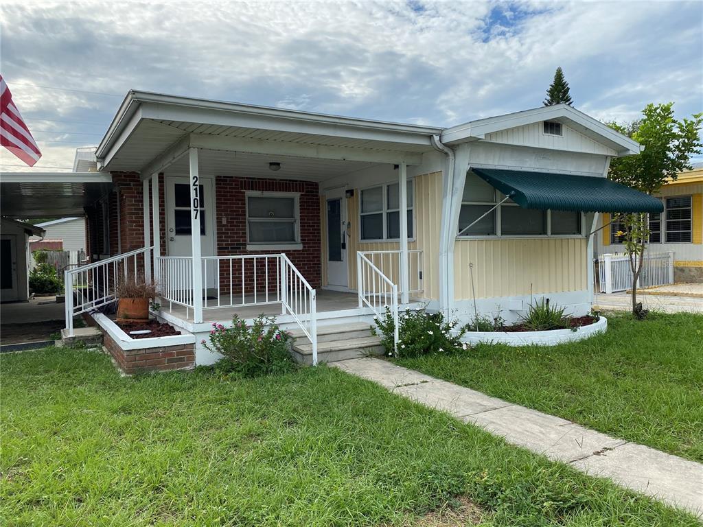 2107 Melody Dr, Holiday, FL 34691 House for Rent in Holiday, FL