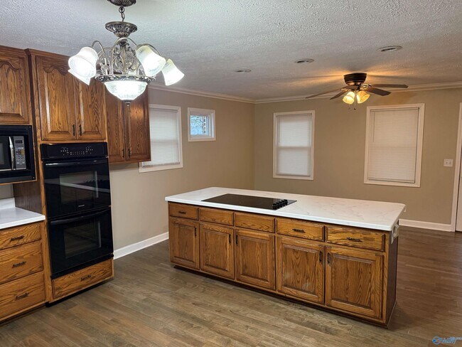 Foto del edificio - 26680 Coral St