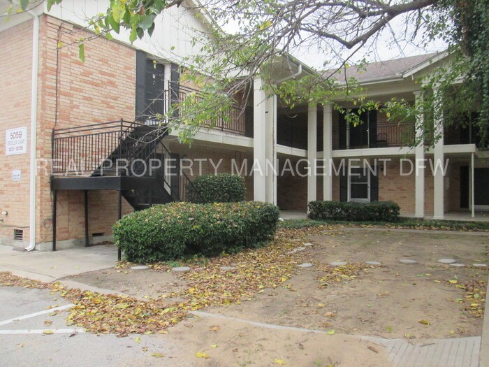 Primary Photo - 5059 Ridglea Ln