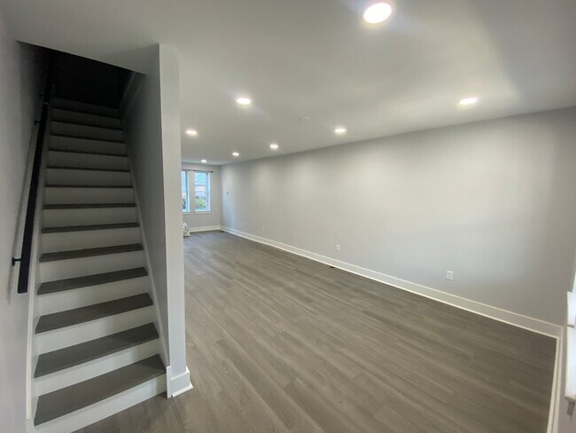 Foto del edificio - 2 Bed 1 Bath for rent