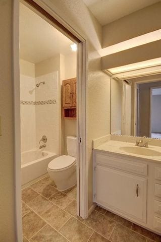 Foto del edificio - 2402 N Main St