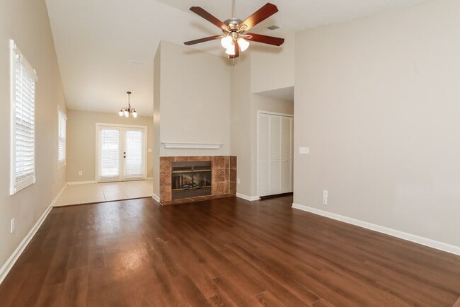 Building Photo - 8164 Fort Chiswell Trail