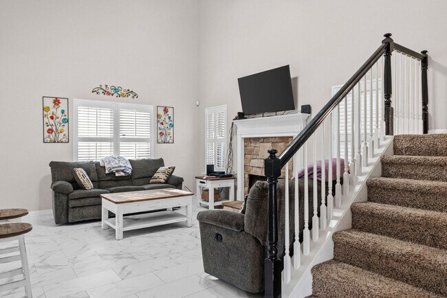 Foto del edificio - 66 Woodmont Ln