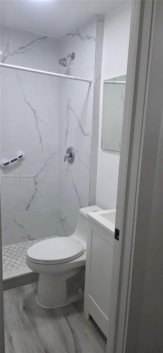Foto del edificio - 2460 SW 15th St