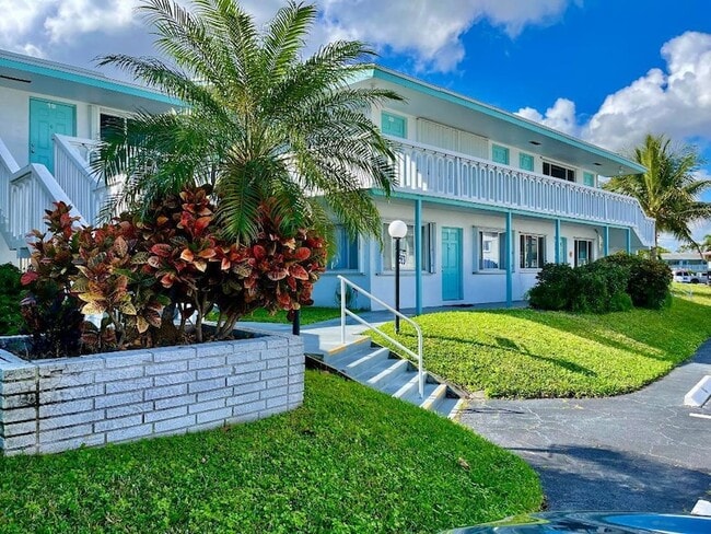 Foto del edificio - 1980 Sunset Ave