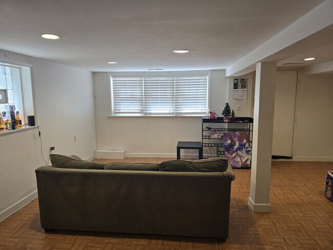 Foto del edificio - 2845 N Ashland Ave