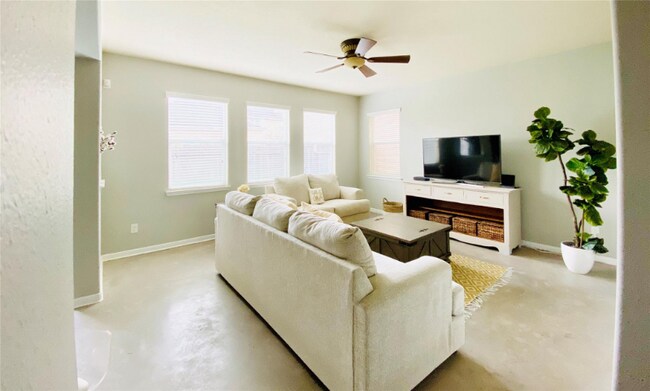 Foto del edificio - 14918 Havenvale Ln