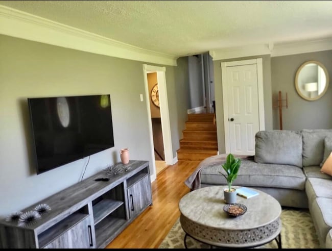 Photo - 202 Edgewater Dr House