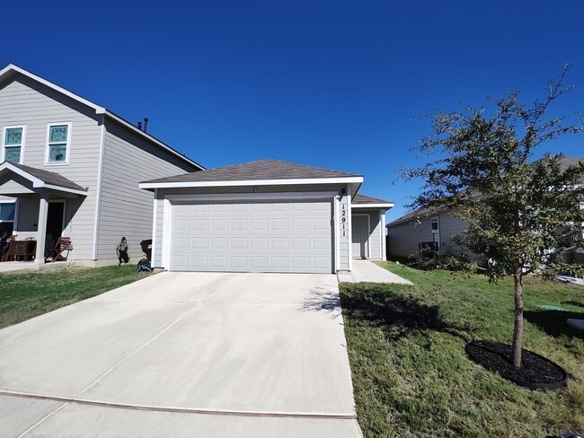 Building Photo - 12911 Chinali Spgs