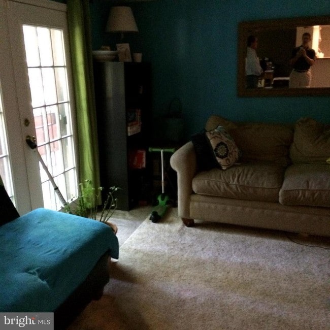 Foto del edificio - 7514 Hawthorne St