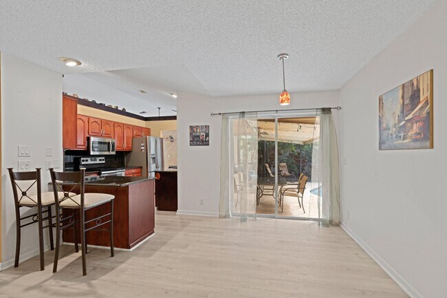 Foto del edificio - 7160 NW 4th Ave