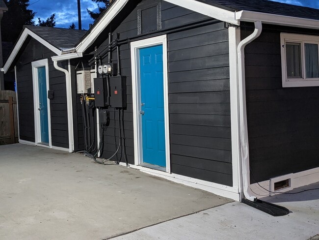 Back door unit 1 & 2 - 827 10th