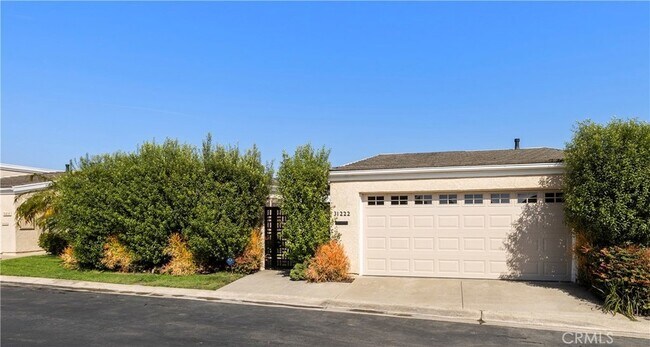 Building Photo - 31222 Palma Dr