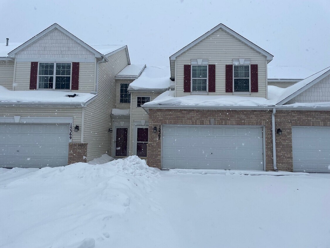 Foto principal - 15367 Flower Way