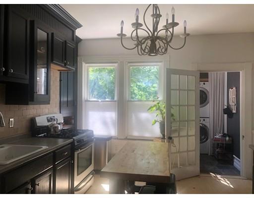 Foto del edificio - 165 Putnam Ave