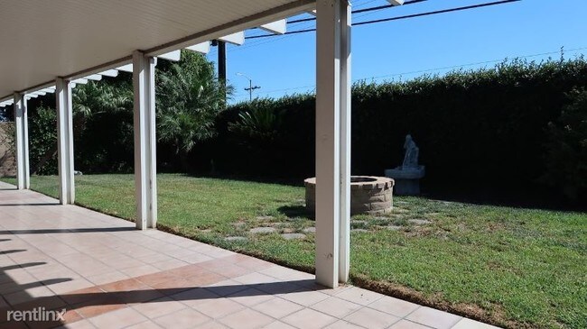 Foto del edificio - 4 br, 2 bath House - 9548 Rhea Ave