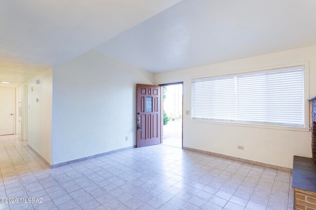 Foto del edificio - 535 N Cimarron St