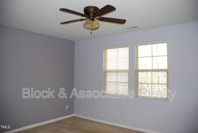 Building Photo - 748 Wickham Ridge Rd