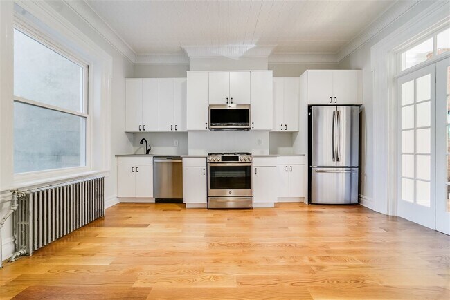 Foto del edificio - 266 3rd St