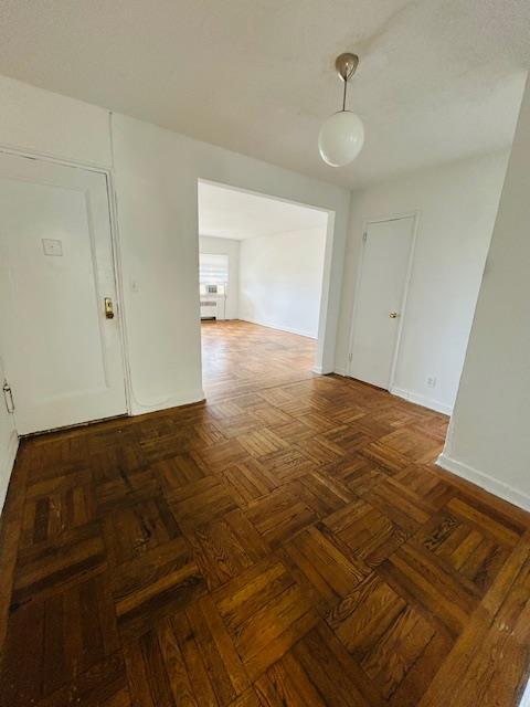 Foto del edificio - 325 Shore Rd