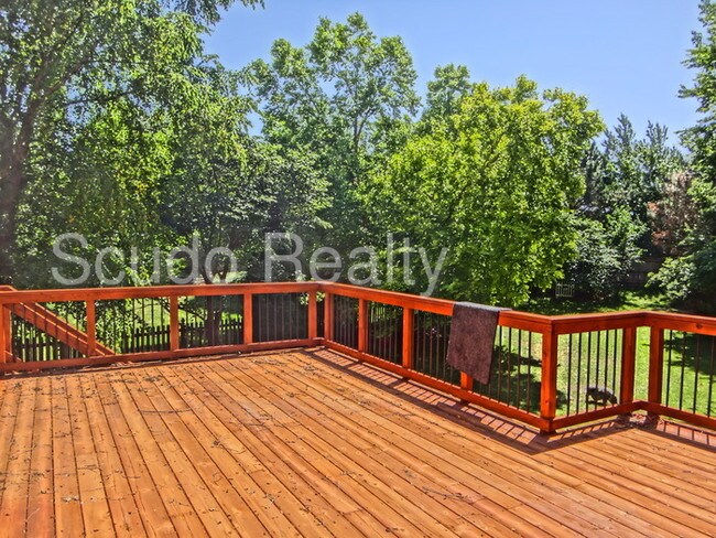 Building Photo - 11107 W 132nd Ter