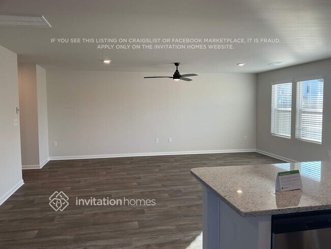 Foto del edificio - 203 White Flds Ave