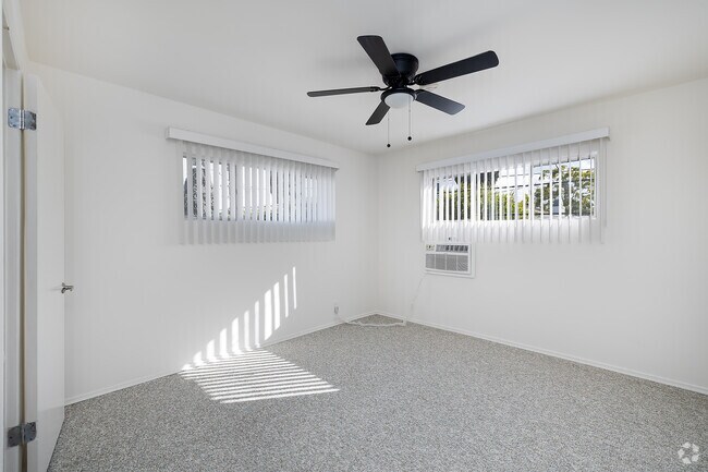 2 dormitorios, 2 baños - 98 m² - Segundo dormitorio - 220 S Doheny Dr
