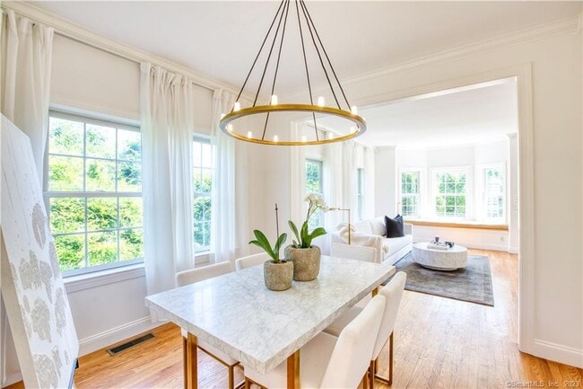 Dining Room - 22 Hollow Wood Ln