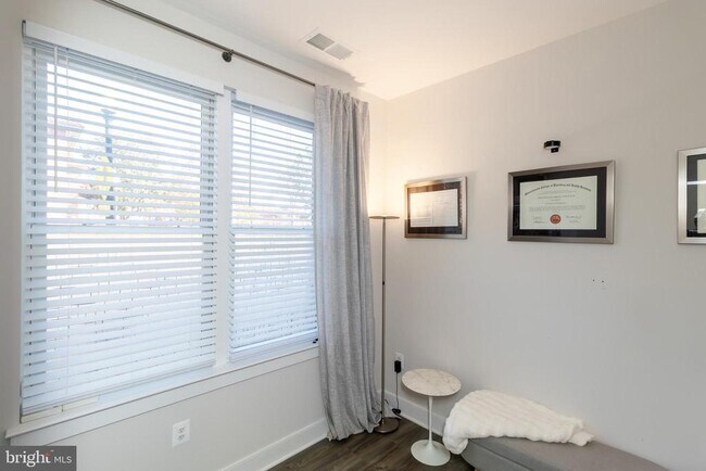 Foto del edificio - 935 Sycamore Dr SE