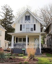 Building Photo - 308 Harrison St