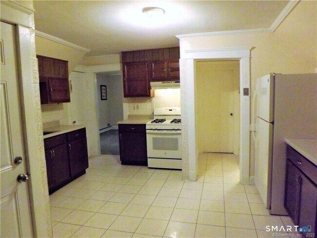 Building Photo - 75 Anderson Ave