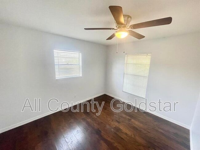 Building Photo - 9490 Tacoma Ave