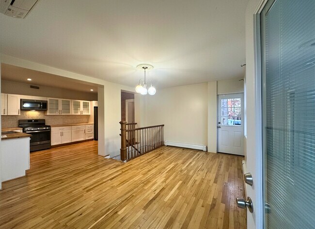 Foto del edificio - 75 Overlook Pl