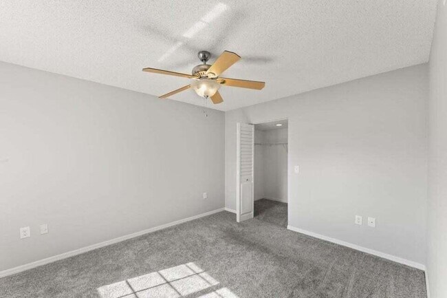 Foto del edificio - 4171 N Haverhill Rd