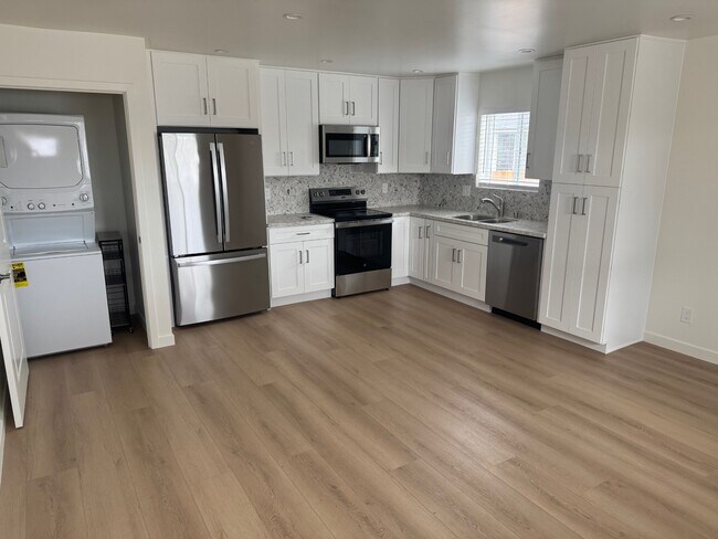 Foto del edificio - 1904 W 153rd St