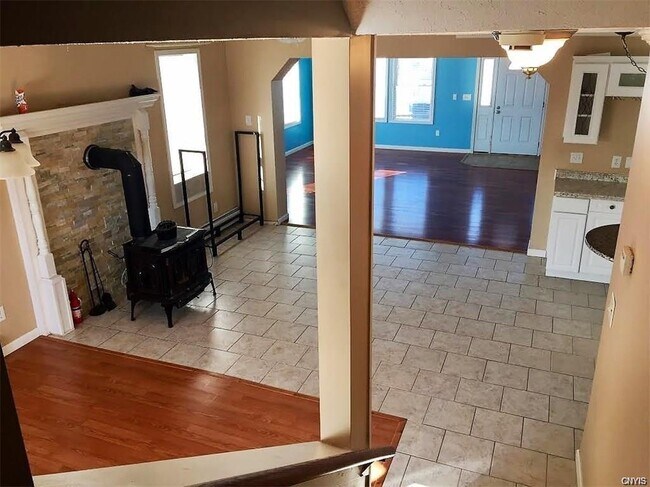 Foto del edificio - 35052 Eddy Rd