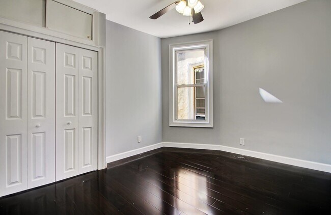 Building Photo - 20 51st St