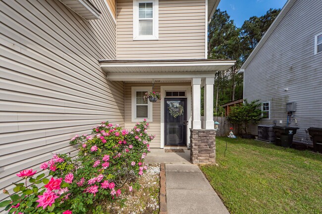 Foto del edificio - 3 Bedroom 2.5 Bath Single Family Home in S...