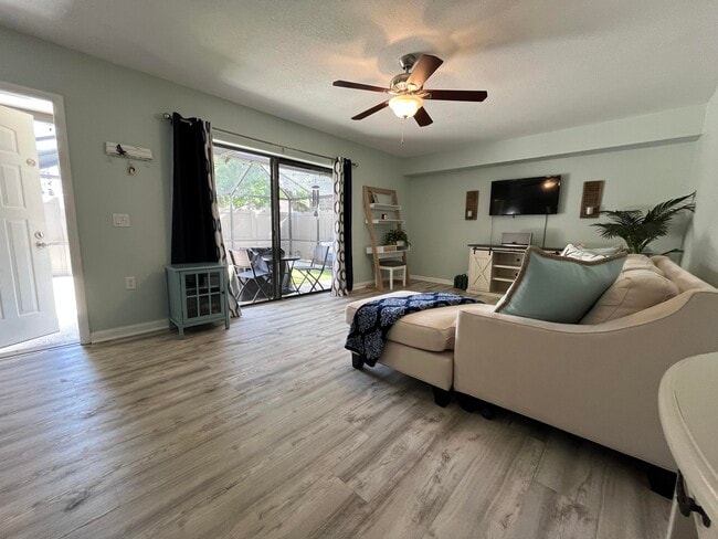 Building Photo - 7510 75th Way