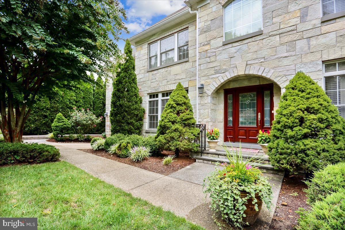 5505 Namakagan Rd, Bethesda, MD 20816 House for Rent in Bethesda, MD