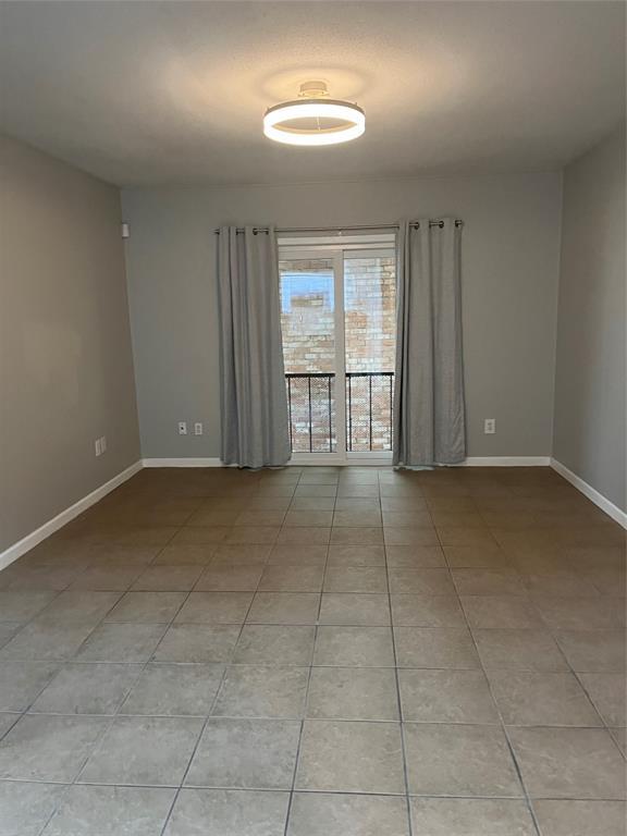 Foto del edificio - 2230 S Piney Point Rd