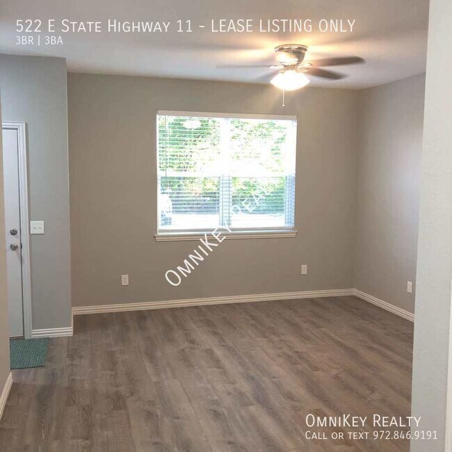 Building Photo - 522 TX-11