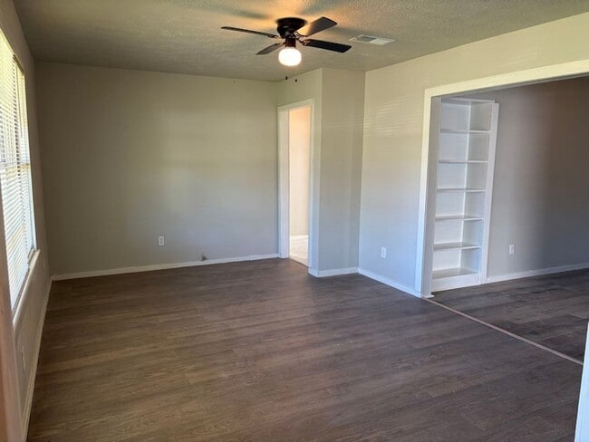 Foto del edificio - 2005 Glasshouse St