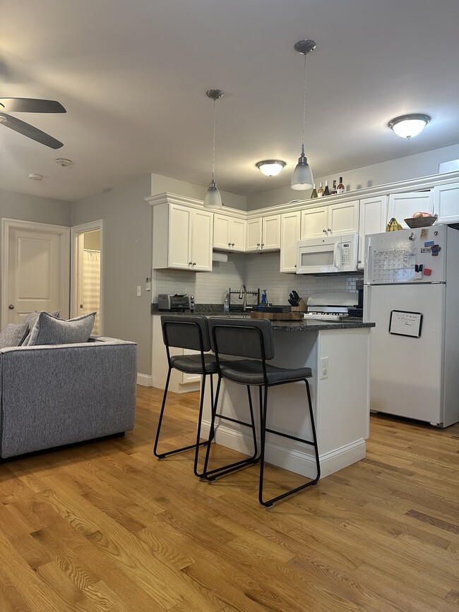 Building Photo - Bourne Street