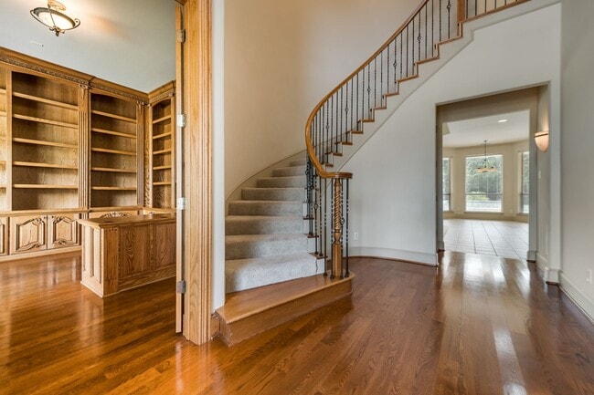 Foto del edificio - Gorgeous Custom Home on a private 1 acre l...