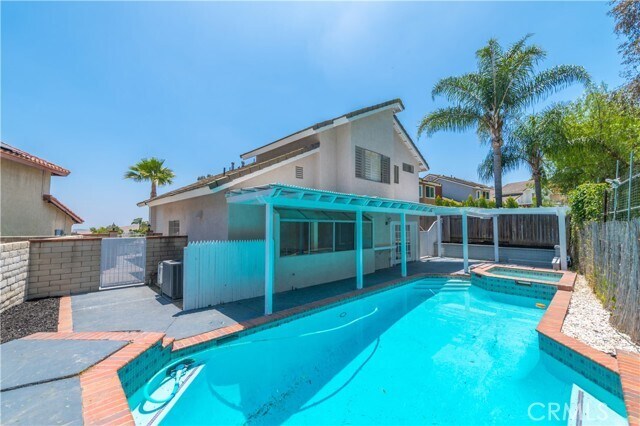 Foto principal - 15904 Oak Canyon Dr