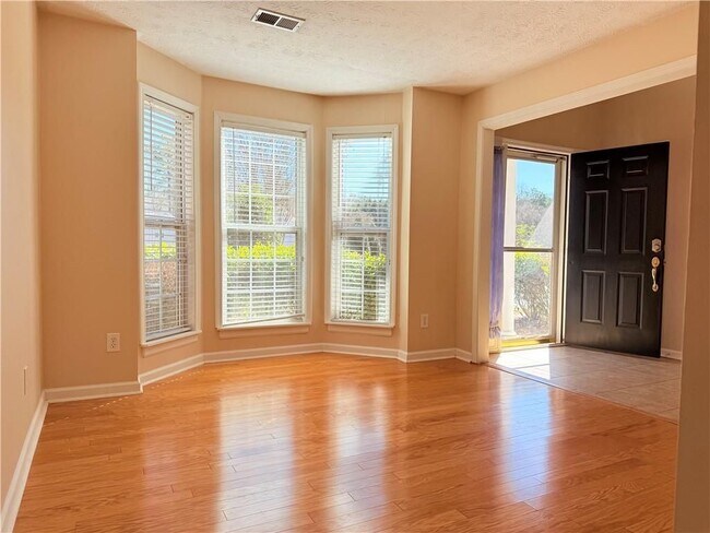 Foto del edificio - 975 Brushy Creek Ct