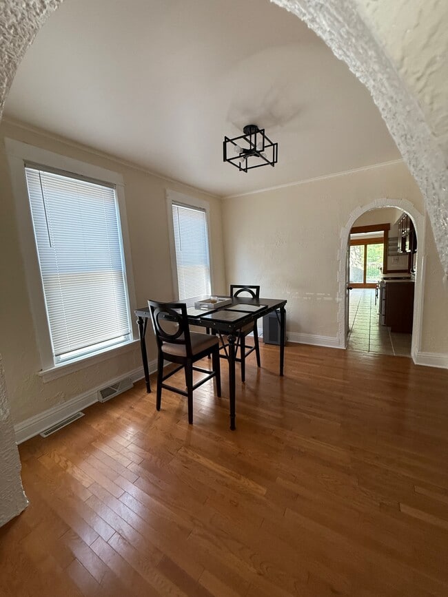 Dining room - 10354 S Walden Pky