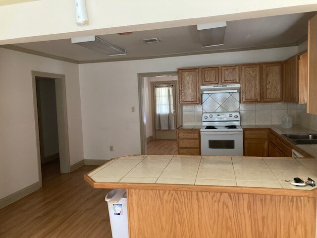 Foto del edificio - 303 Paris St