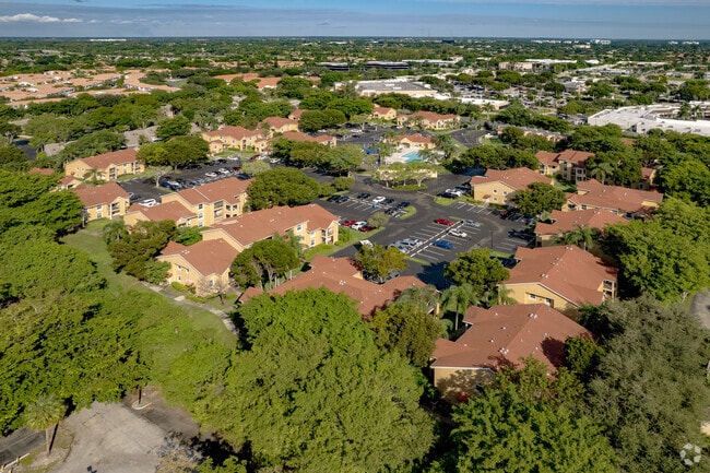 Aerial - Savannah Place Apartments